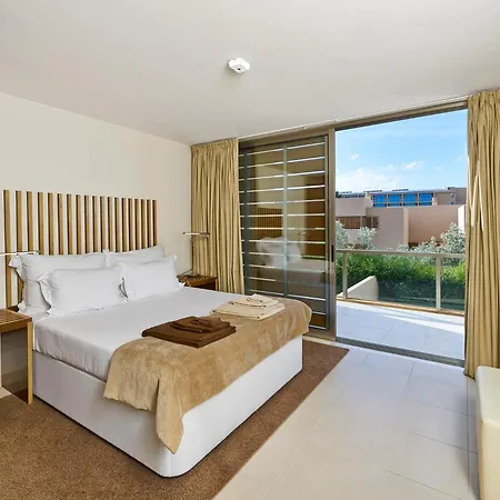 Luxury 2 Bedroom Near Salgados 빌라 기아